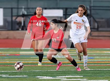 Thumbnail 1 in JV: Berkeley @ Monte Vista photogallery.