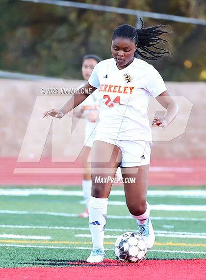 Thumbnail 2 in JV: Berkeley @ Monte Vista photogallery.