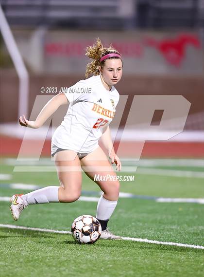 Thumbnail 2 in JV: Berkeley @ Monte Vista photogallery.