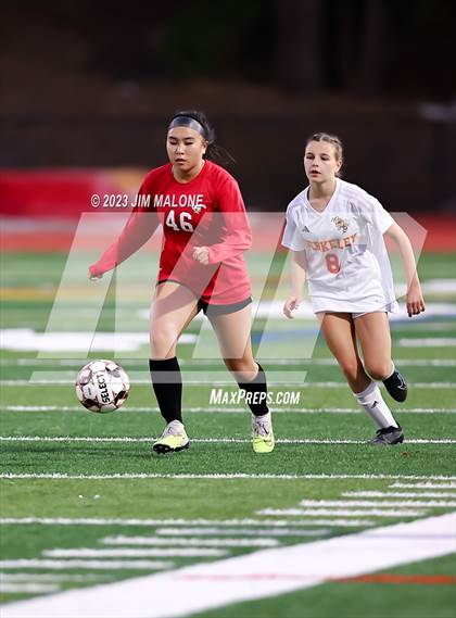 Thumbnail 2 in JV: Berkeley @ Monte Vista photogallery.