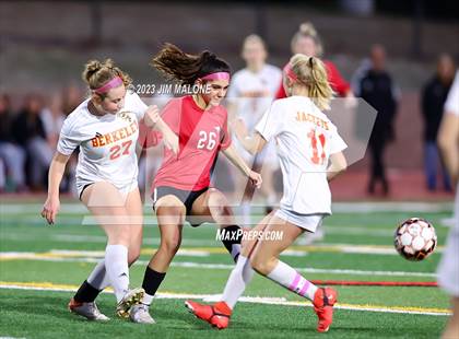 Thumbnail 1 in JV: Berkeley @ Monte Vista photogallery.
