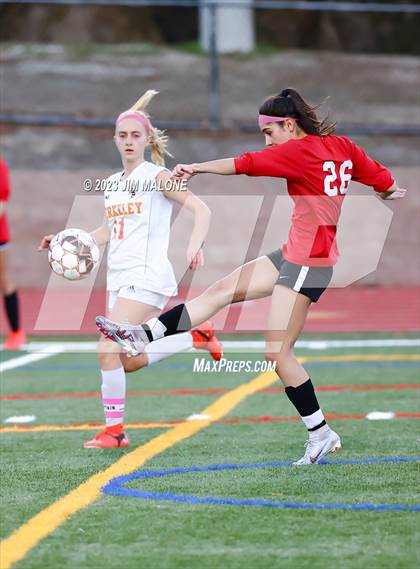 Thumbnail 3 in JV: Berkeley @ Monte Vista photogallery.