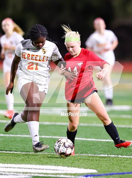 Thumbnail 1 in JV: Berkeley @ Monte Vista photogallery.