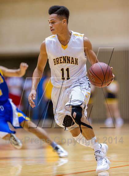 Thumbnail 3 in Brennan vs. Clemens (UIL 5A Regional Quarterfinals) photogallery.