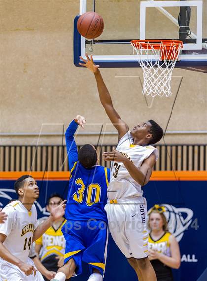 Thumbnail 3 in Brennan vs. Clemens (UIL 5A Regional Quarterfinals) photogallery.