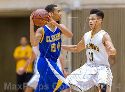 Thumbnail 2 in Brennan vs. Clemens (UIL 5A Regional Quarterfinals) photogallery.