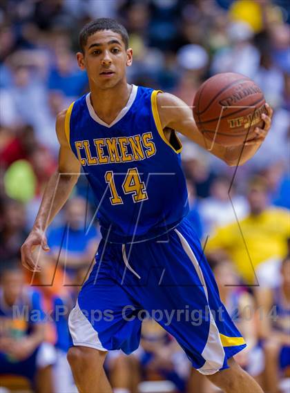 Thumbnail 2 in Brennan vs. Clemens (UIL 5A Regional Quarterfinals) photogallery.