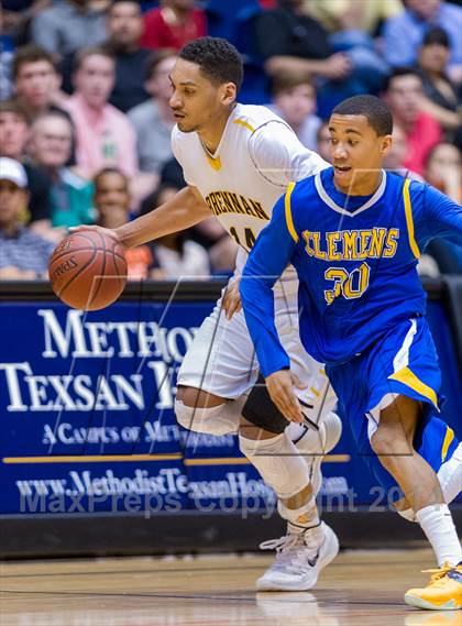 Thumbnail 1 in Brennan vs. Clemens (UIL 5A Regional Quarterfinals) photogallery.