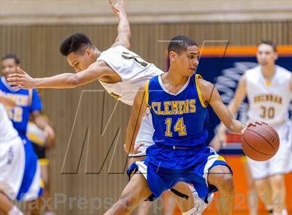 Thumbnail 1 in Brennan vs. Clemens (UIL 5A Regional Quarterfinals) photogallery.