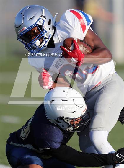 Thumbnail 3 in Westlake @ Akins photogallery.