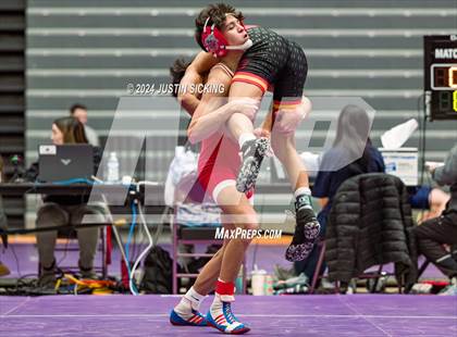 Thumbnail 3 in Center Grove vs. Crown Point (IHSWCA 4A Round 2) photogallery.