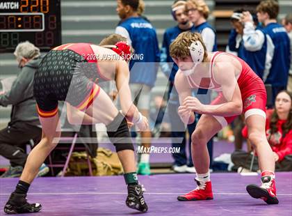 Thumbnail 2 in Center Grove vs. Crown Point (IHSWCA 4A Round 2) photogallery.