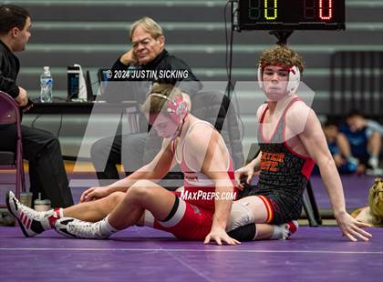 Thumbnail 2 in Center Grove vs. Crown Point (IHSWCA 4A Round 2) photogallery.