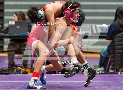 Thumbnail 3 in Center Grove vs. Crown Point (IHSWCA 4A Round 2) photogallery.