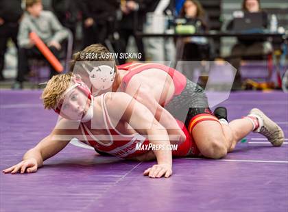 Thumbnail 3 in Center Grove vs. Crown Point (IHSWCA 4A Round 2) photogallery.