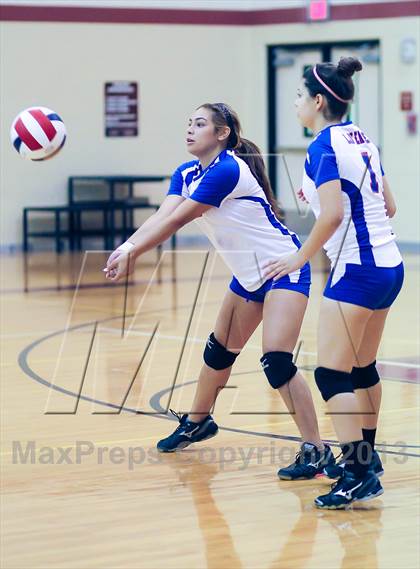 Thumbnail 1 in Carter-Riverside vs Arlington Heights (EMS-ISD Tournament) photogallery.