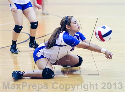 Thumbnail 3 in Carter-Riverside vs Arlington Heights (EMS-ISD Tournament) photogallery.