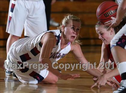 Thumbnail 1 in Dakota Ridge vs. Chaparral (Grandview Tournament) photogallery.