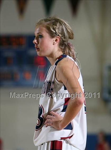 Thumbnail 1 in Dakota Ridge vs. Chaparral (Grandview Tournament) photogallery.