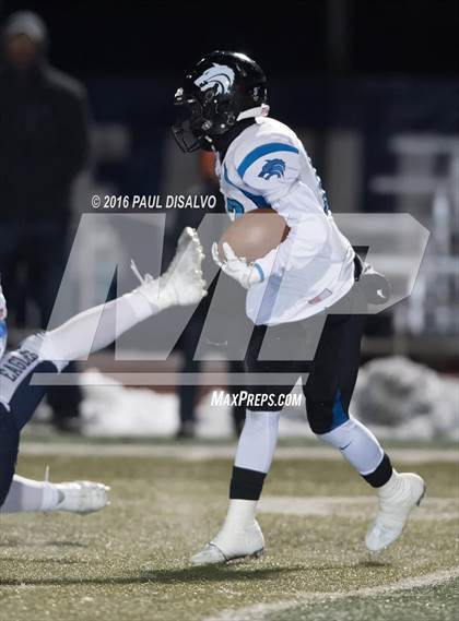 Thumbnail 3 in Valor Christian vs. Grandview (CHSAA 5A Quarter-Final) photogallery.