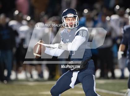 Thumbnail 1 in Valor Christian vs. Grandview (CHSAA 5A Quarter-Final) photogallery.