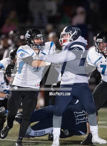 Thumbnail 2 in Valor Christian vs. Grandview (CHSAA 5A Quarter-Final) photogallery.