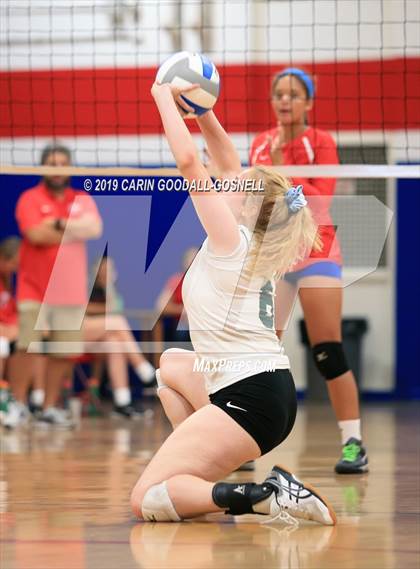 Thumbnail 3 in White Oak @ West Carteret photogallery.