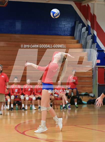 Thumbnail 3 in White Oak @ West Carteret photogallery.