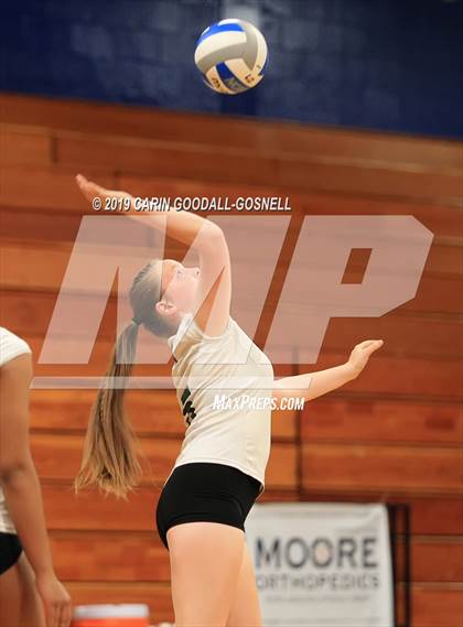 Thumbnail 1 in White Oak @ West Carteret photogallery.