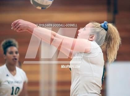 Thumbnail 3 in White Oak @ West Carteret photogallery.