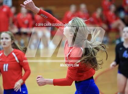 Thumbnail 3 in White Oak @ West Carteret photogallery.