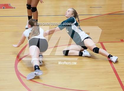 Thumbnail 2 in White Oak @ West Carteret photogallery.