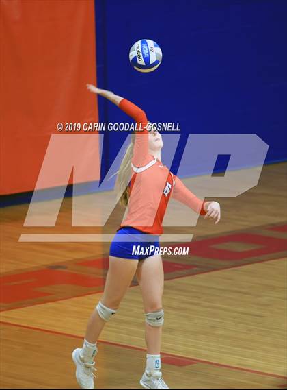 Thumbnail 3 in White Oak @ West Carteret photogallery.