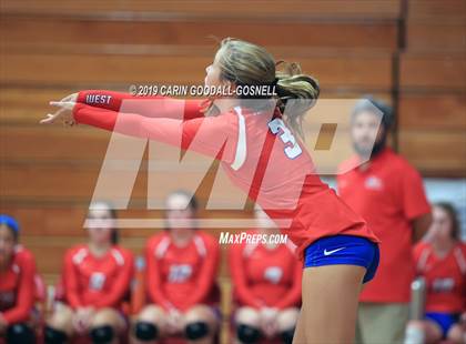 Thumbnail 3 in White Oak @ West Carteret photogallery.