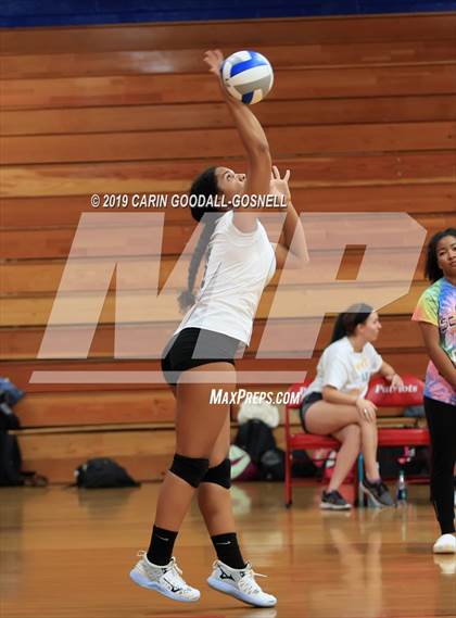Thumbnail 1 in White Oak @ West Carteret photogallery.
