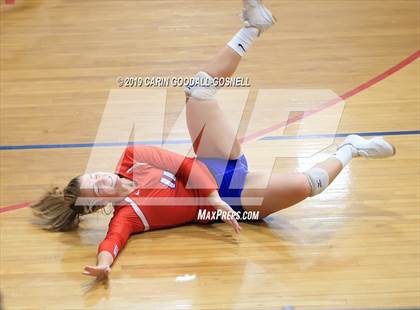 Thumbnail 1 in White Oak @ West Carteret photogallery.