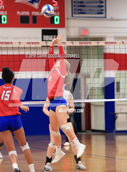 Thumbnail 2 in White Oak @ West Carteret photogallery.