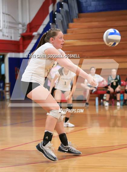 Thumbnail 3 in White Oak @ West Carteret photogallery.