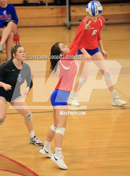 Thumbnail 1 in White Oak @ West Carteret photogallery.