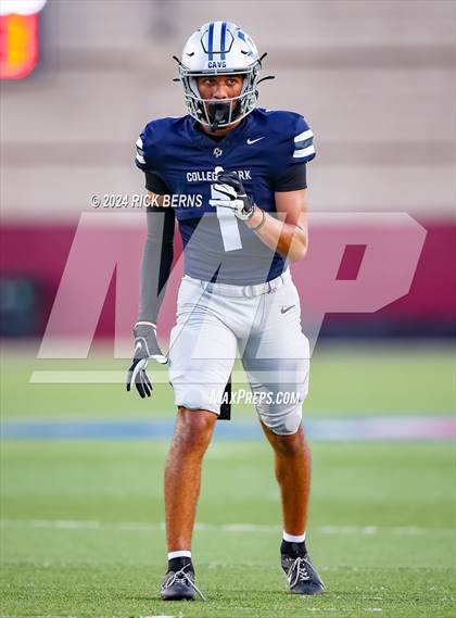 Thumbnail 1 in College Park vs Oak Ridge photogallery.