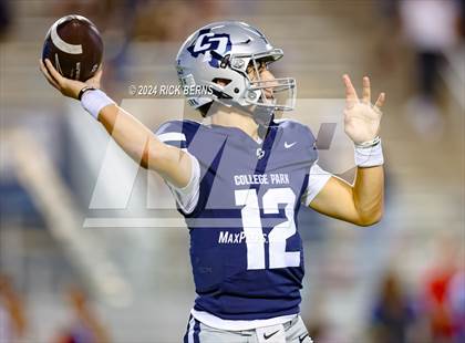 Thumbnail 3 in College Park vs Oak Ridge photogallery.