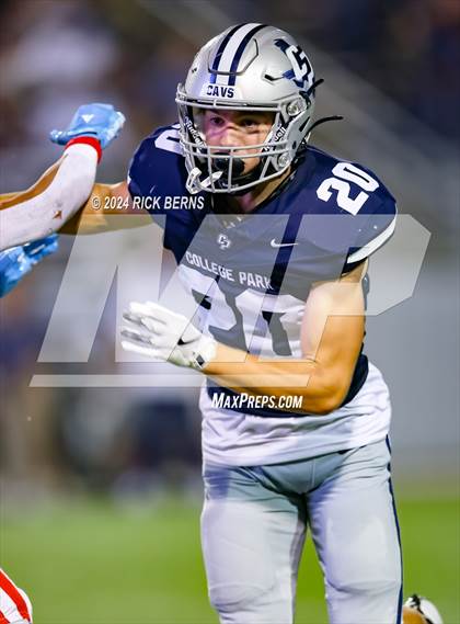 Thumbnail 1 in College Park vs Oak Ridge photogallery.
