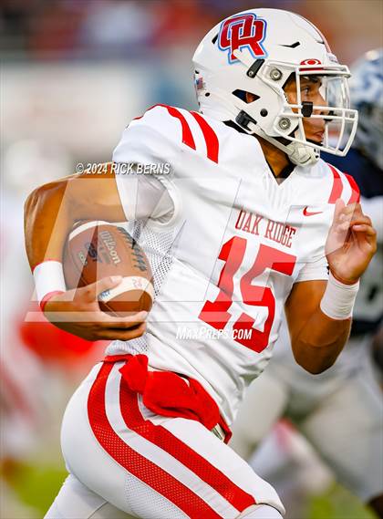 Thumbnail 3 in College Park vs Oak Ridge photogallery.