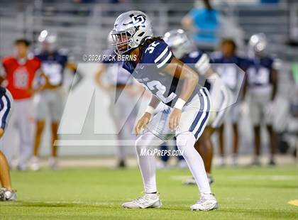 Thumbnail 1 in College Park vs Oak Ridge photogallery.