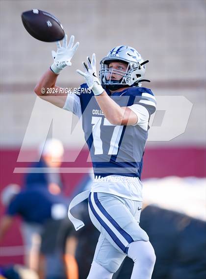 Thumbnail 2 in College Park vs Oak Ridge photogallery.