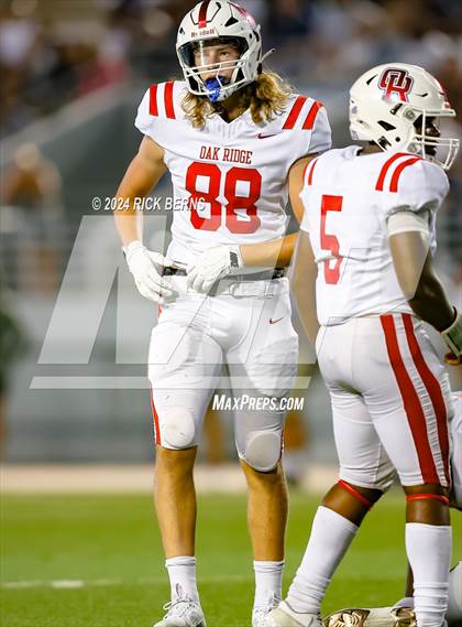 Thumbnail 1 in College Park vs Oak Ridge photogallery.