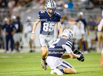 Thumbnail 1 in College Park vs Oak Ridge photogallery.
