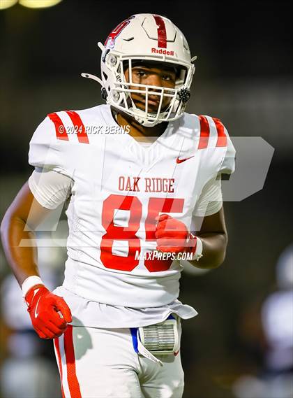 Thumbnail 3 in College Park vs Oak Ridge photogallery.