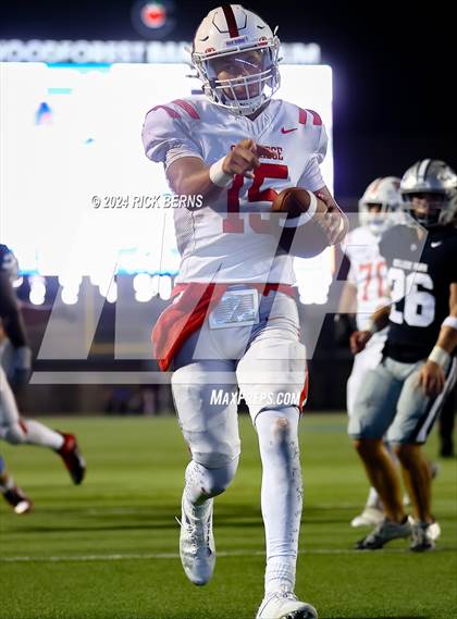 Thumbnail 1 in College Park vs Oak Ridge photogallery.