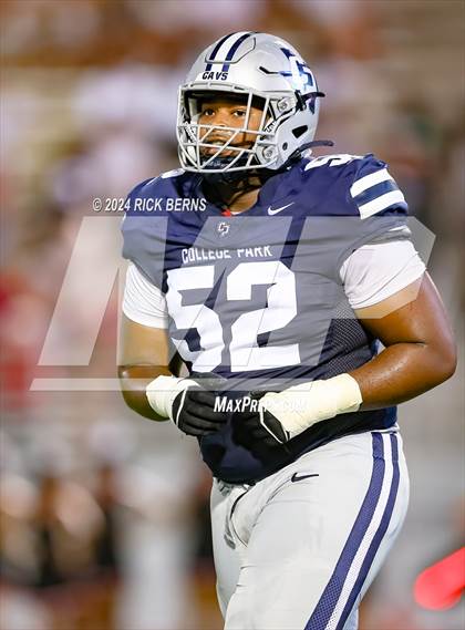 Thumbnail 1 in College Park vs Oak Ridge photogallery.